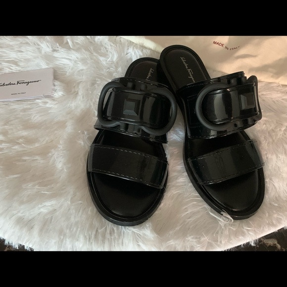 Salvatore Ferragamo women’s sandals size 7c - Picture 3 of 8